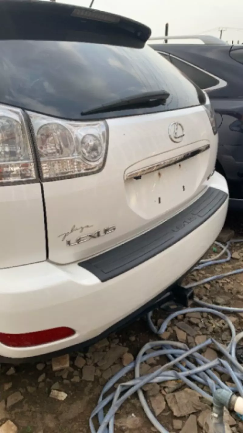 Lexus RX 350L   - 2009