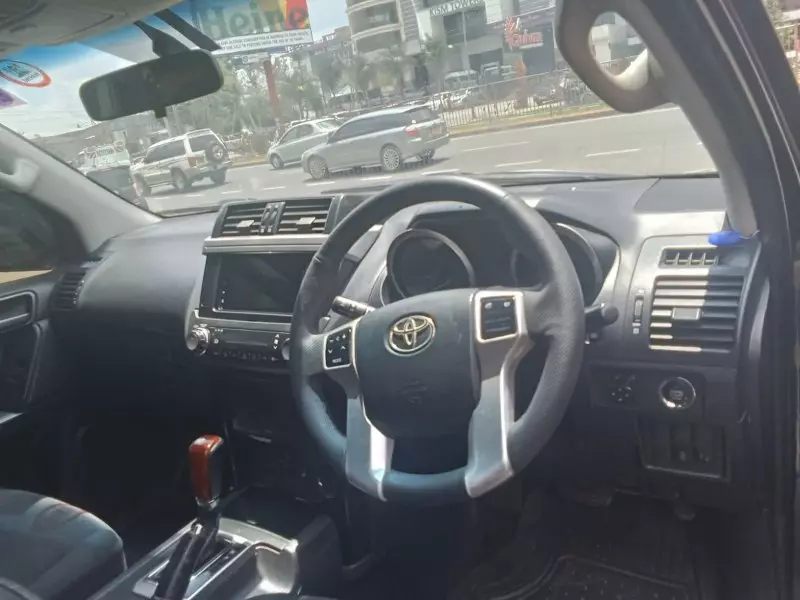 Toyota Prado   - 2013