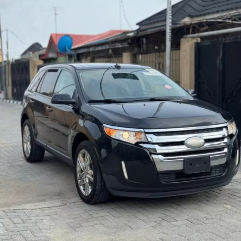Ford Edge   - 2012