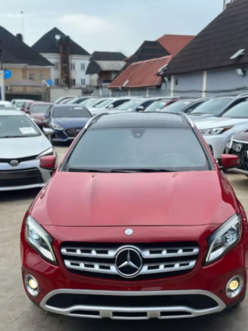 Mercedes-Benz GLA-Class   - 2019