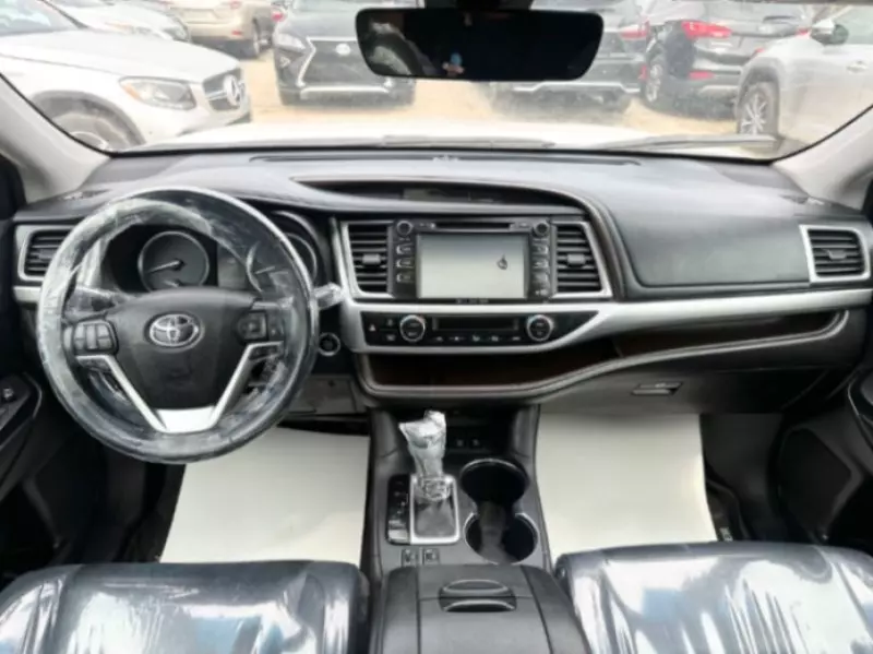 Toyota Highlander - 2017