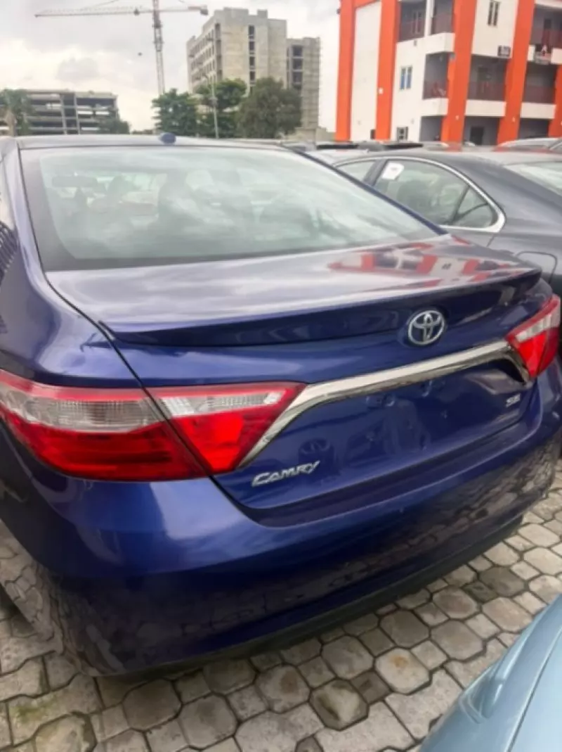 TOYOTA Camry   - 2015