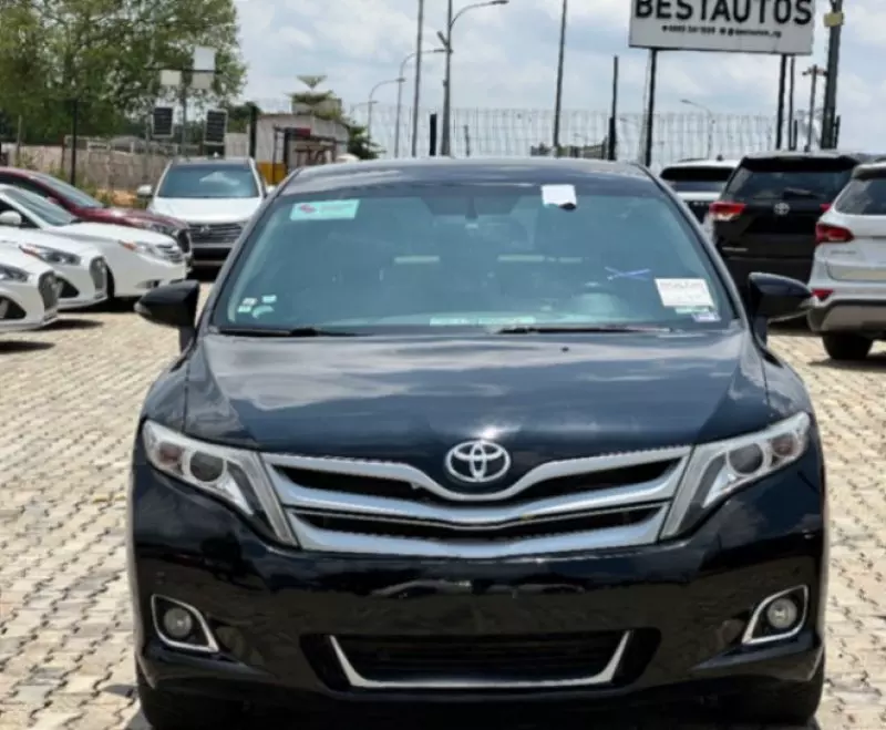 TOYOTA Venza   - 2014