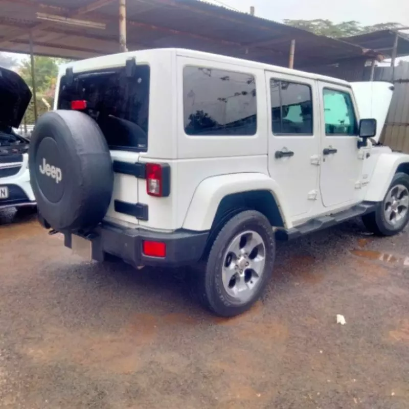 JEEP Wrangler Sahara   - 2016