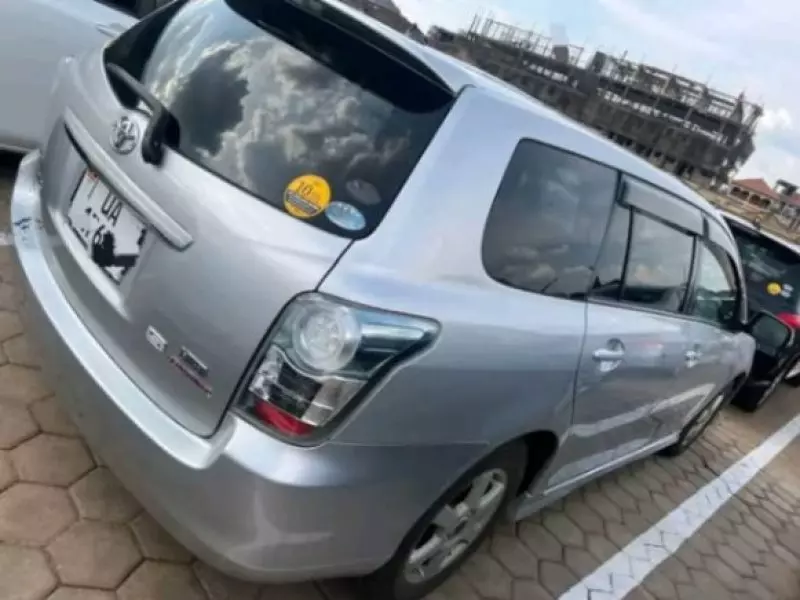 Toyota Wish   - 2014