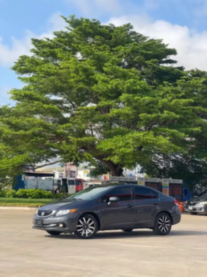 Honda Civic   - 2015
