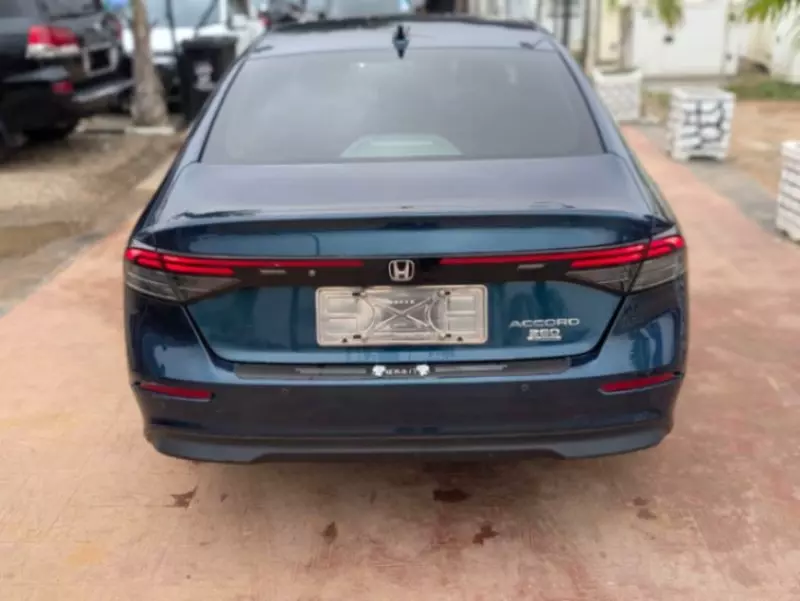 Honda Accord   - 2024