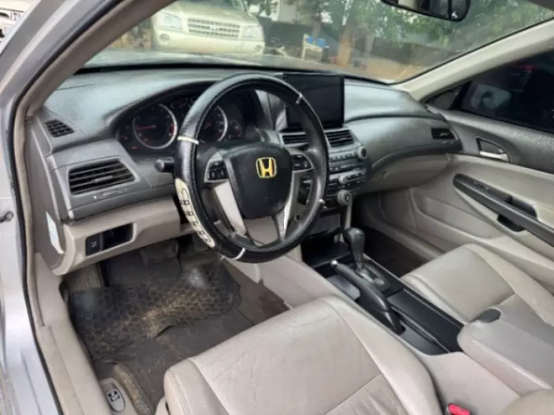 Honda Accord   - 2008