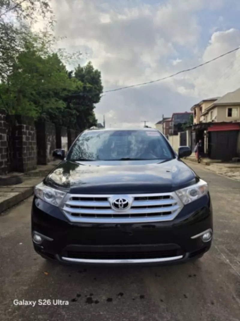 TOYOTA Highlander - 2014