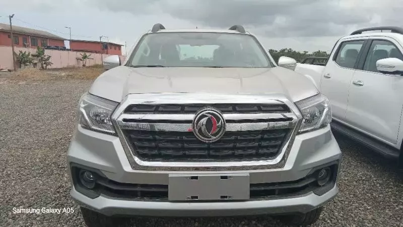 DONGFENG Nissan 4X4   - 2025