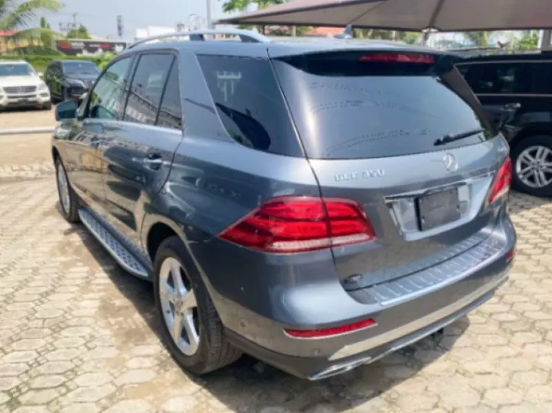 Mercedes-Benz GLE 350   - 2017