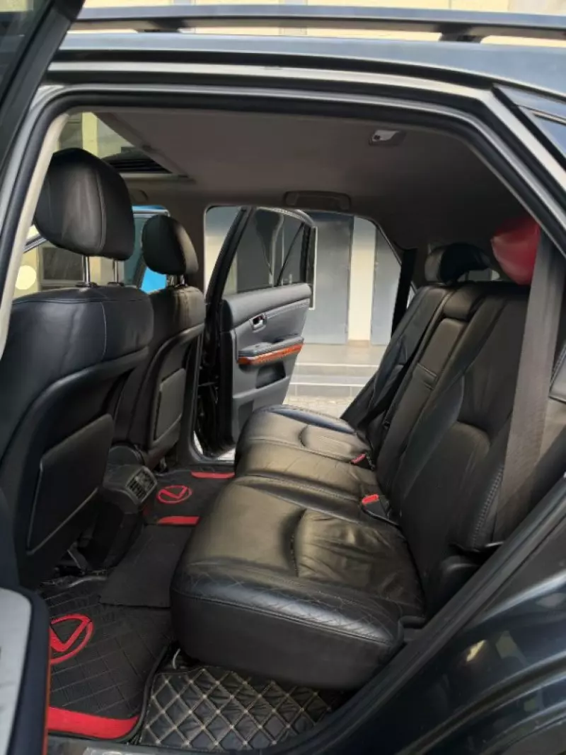 Lexus RX   - 2009