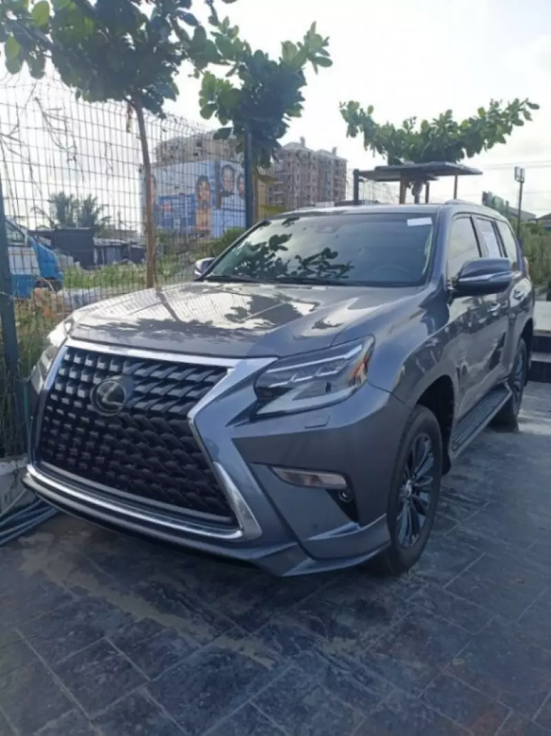 Lexus GX   - 2021