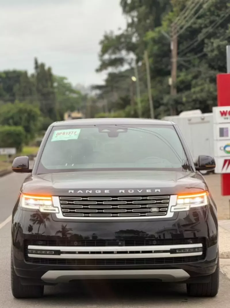 Land Rover Range Rover   - 2025