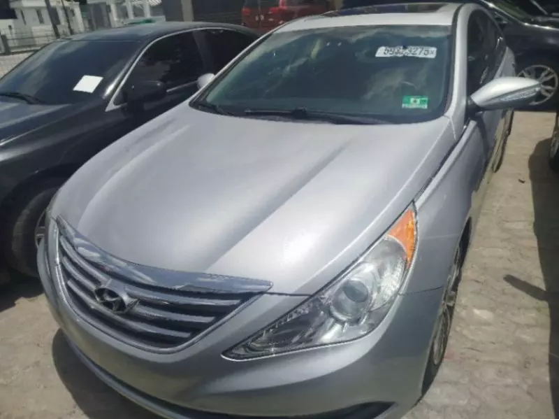 Hyundai Sonata - 2014
