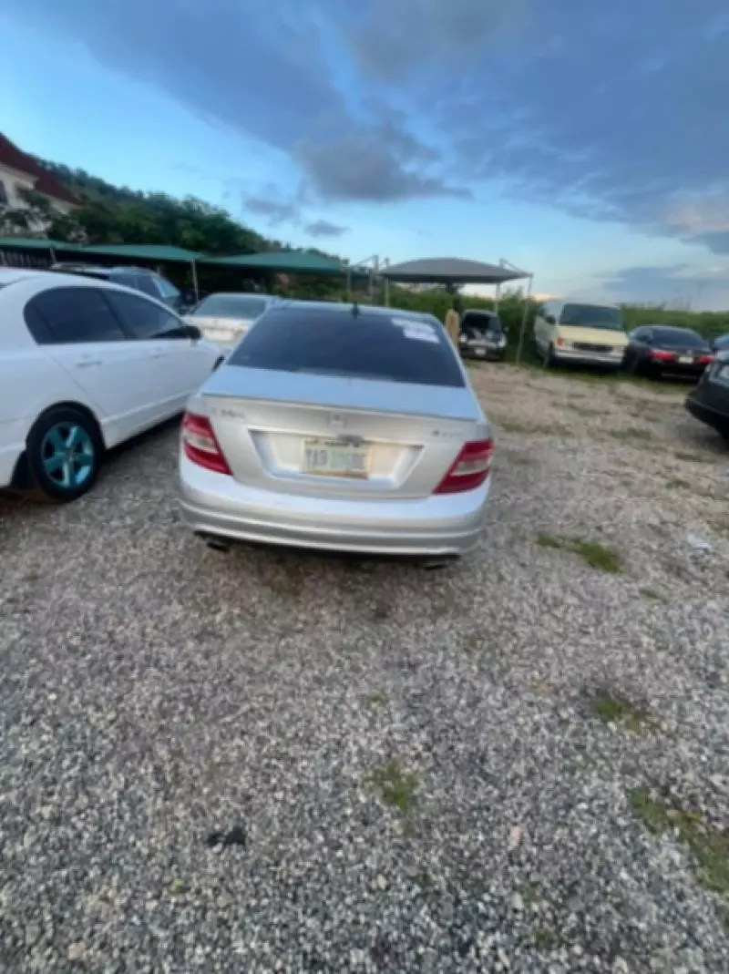 Mercedes-Benz C-Class   - 2011