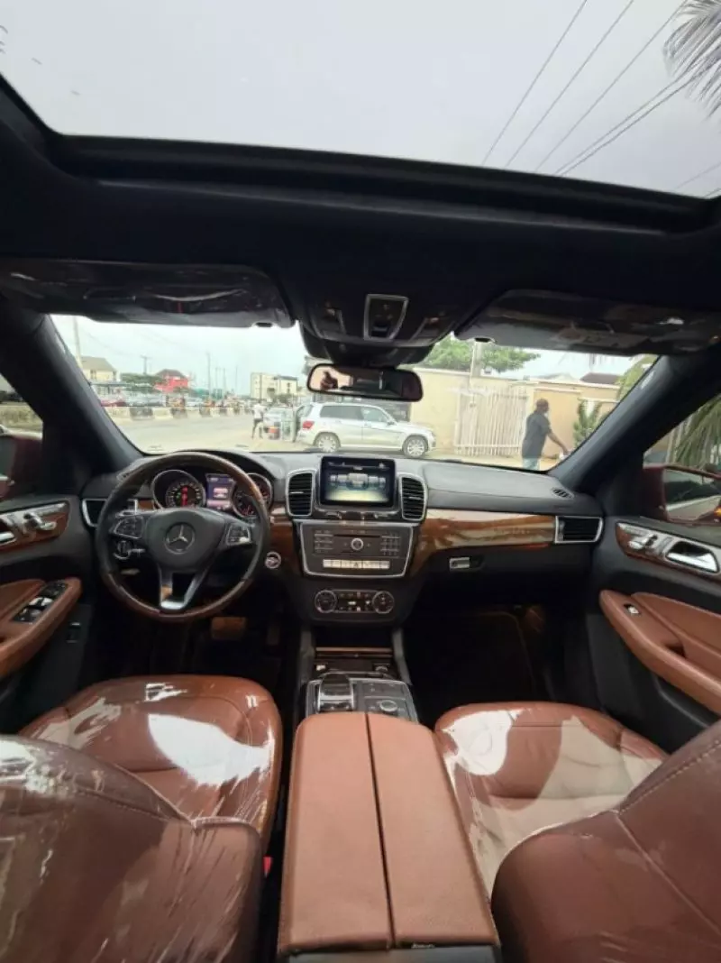 Mercedes-Benz GLE 400   - 2016