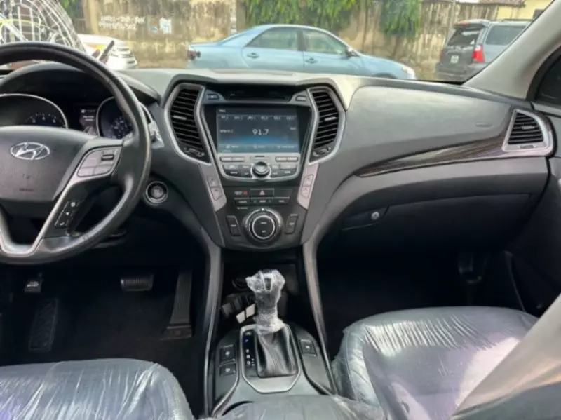 Hyundai Santa Fe Sport   - 2015