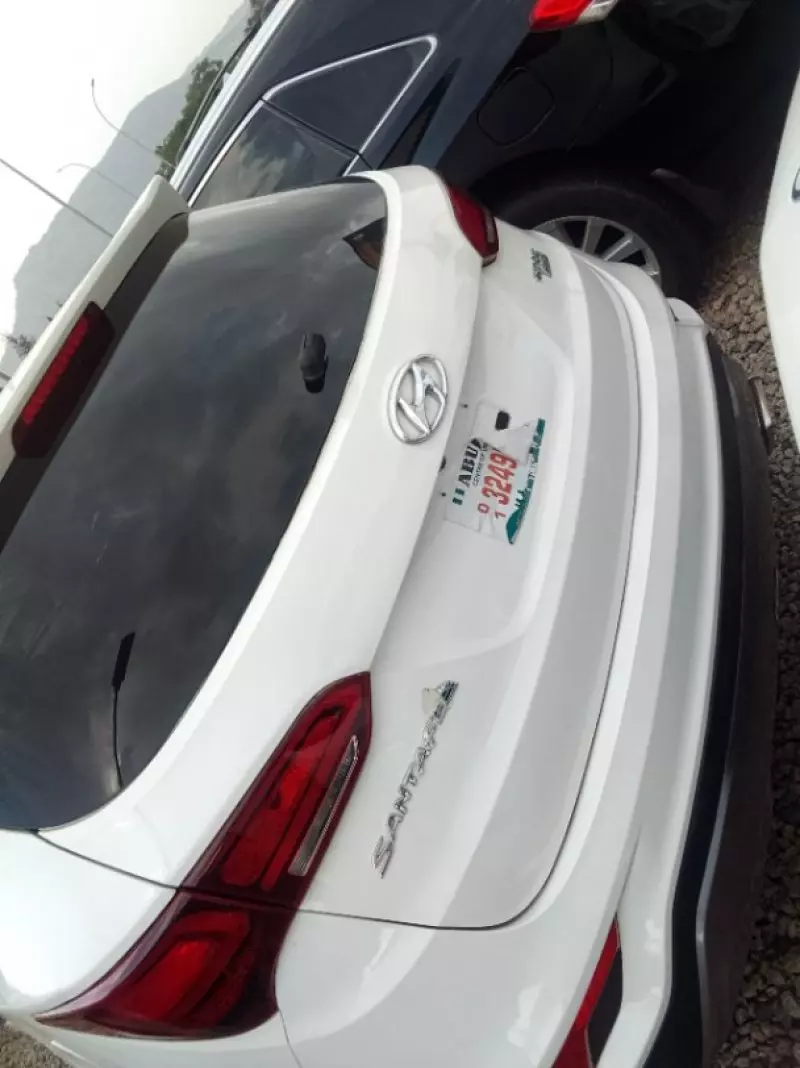 Hyundai Santa Fe Sport   - 2018