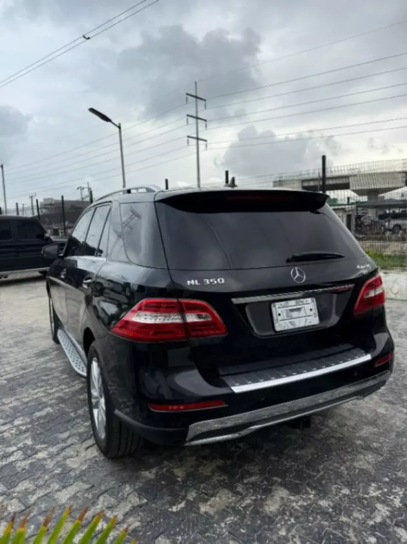 Mercedes-Benz ML-Class   - 2013