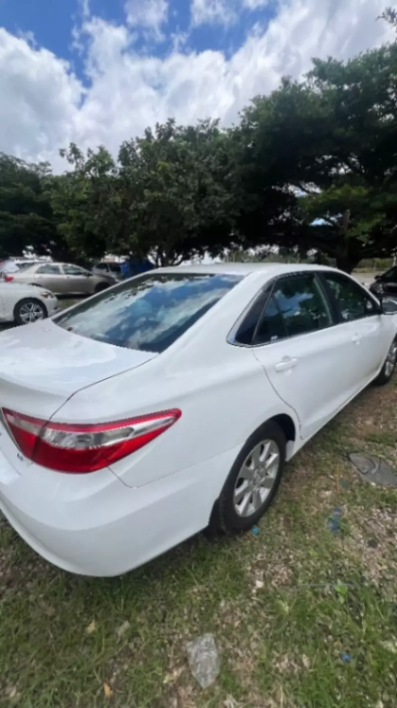 TOYOTA Camry   - 2016
