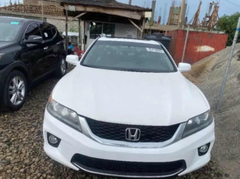 Honda Accord - 2013