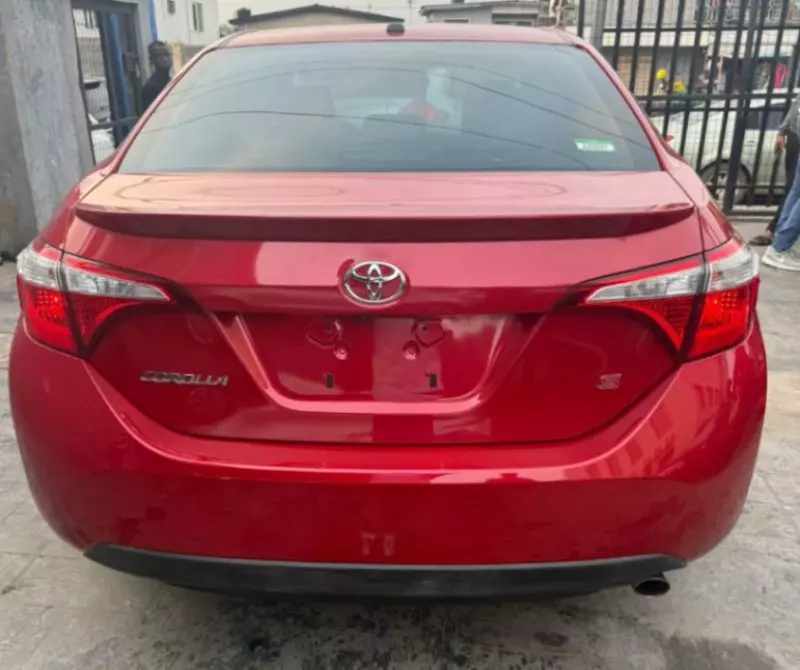Toyota Corolla - 2014