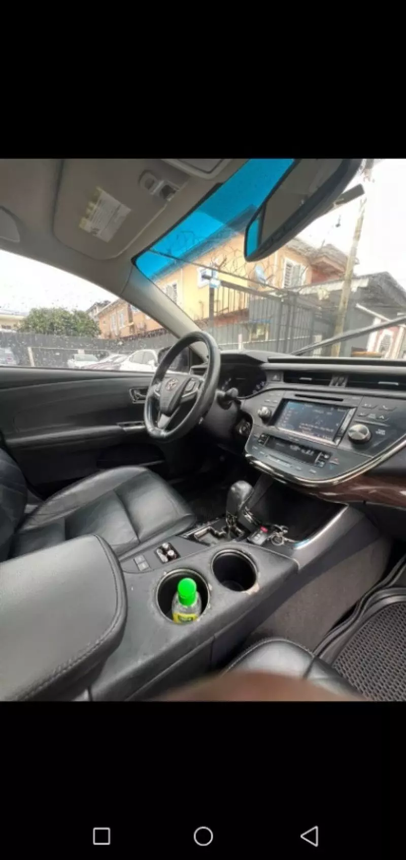 Toyota Avalon - 2015