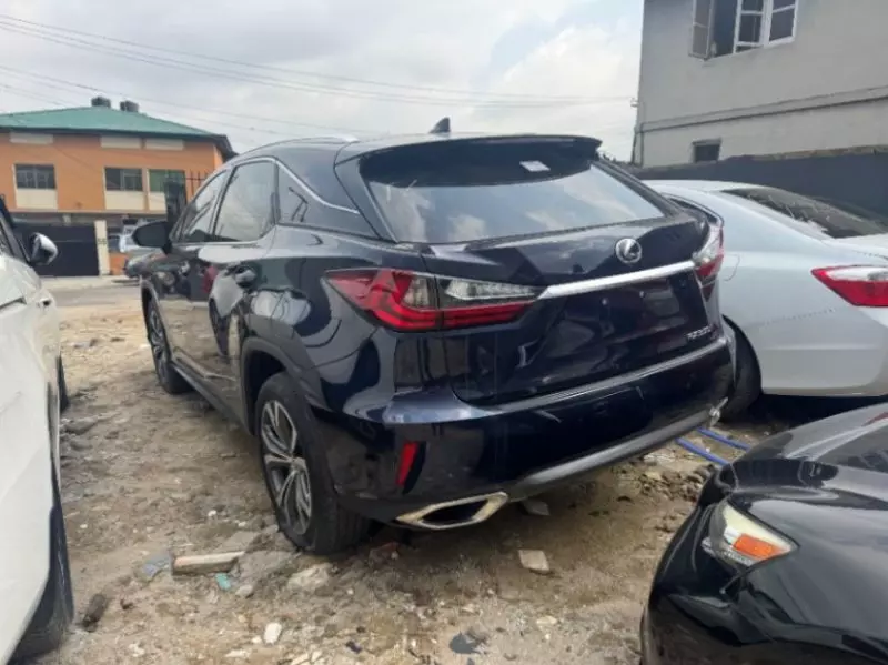 Lexus RX   - 2018