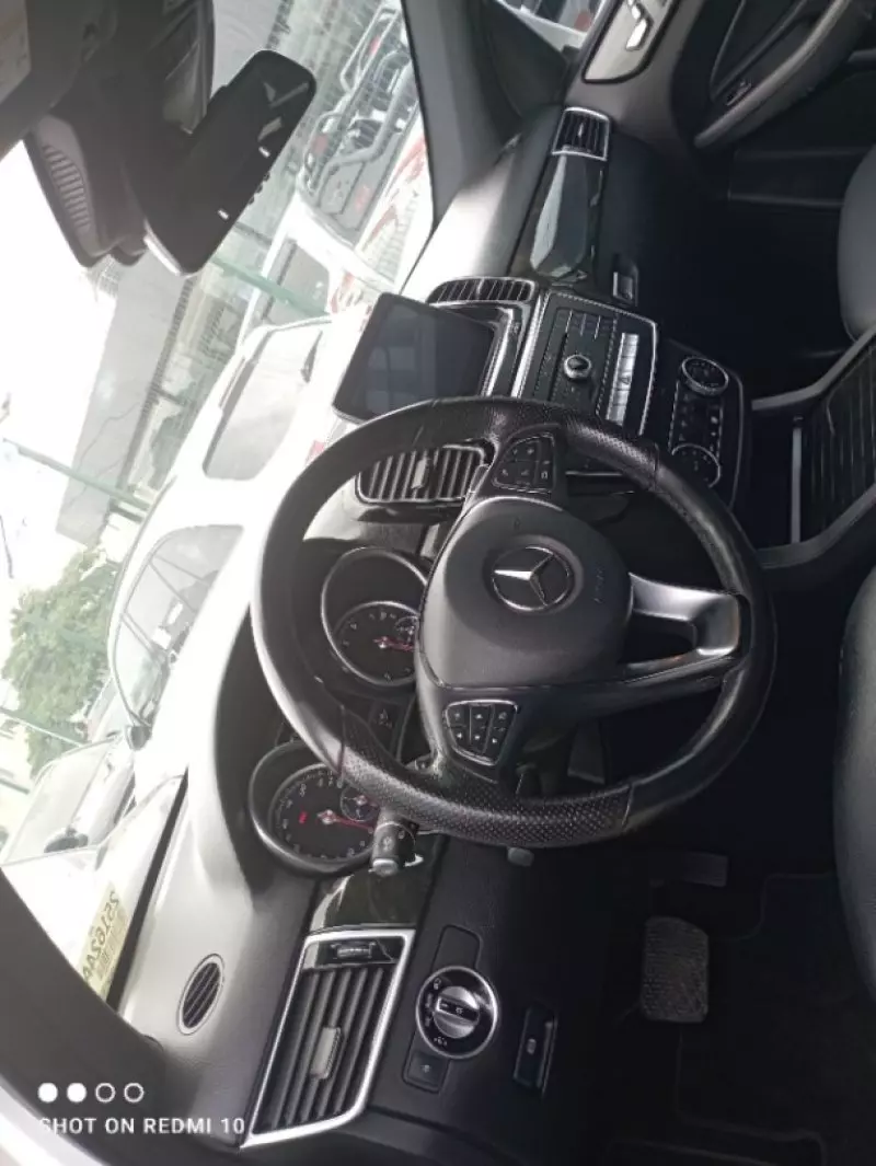 Mercedes-Benz GLE-Class   - 2016