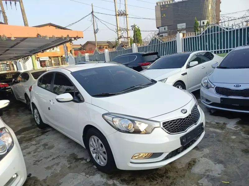 KIA K3   - 2015