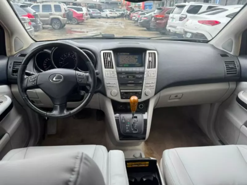 Lexus RX 330   - 2005