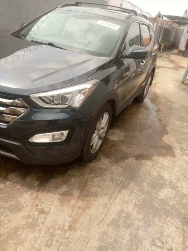 Hyundai Santa Fe Sport   - 2013