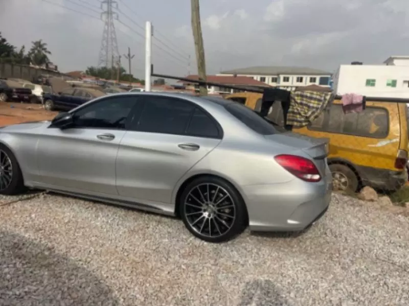 Mercedes-Benz C 300   - 2017