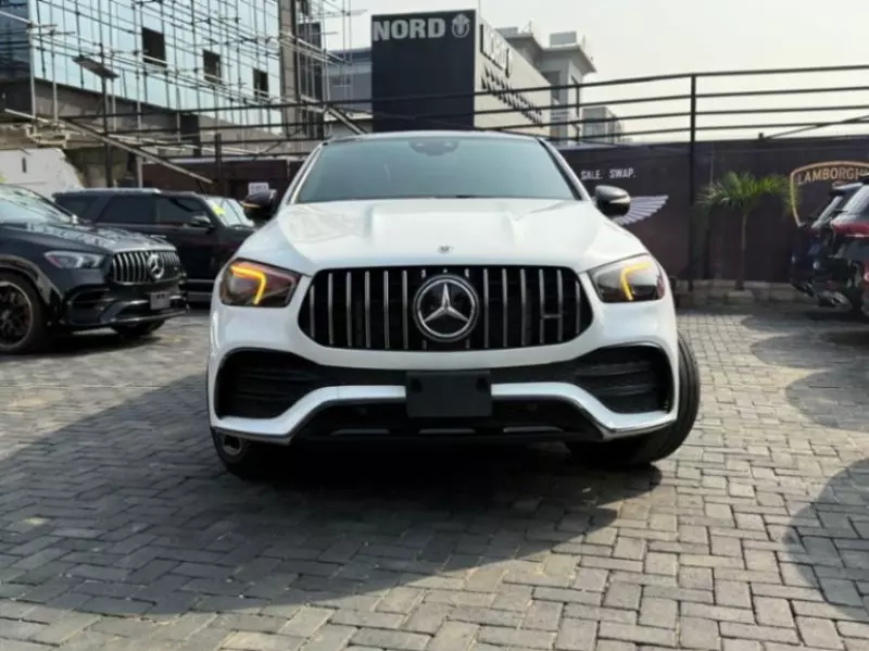 Mercedes-Benz GLE 53 AMG   - 2021