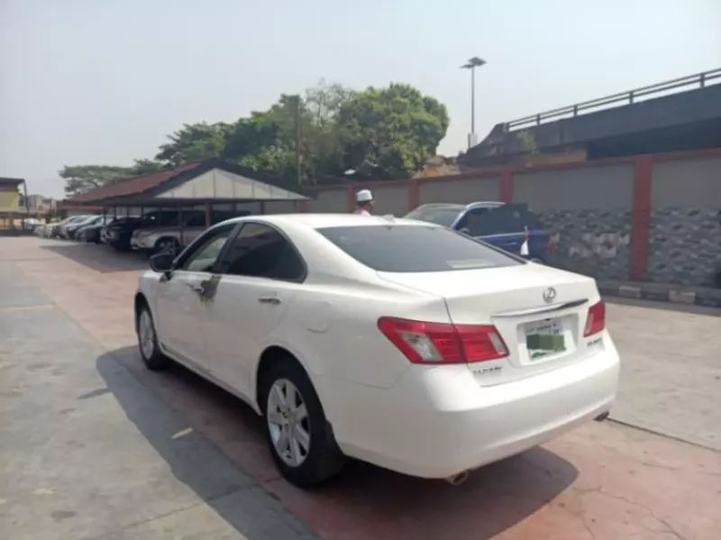Lexus ES 350   - 2008