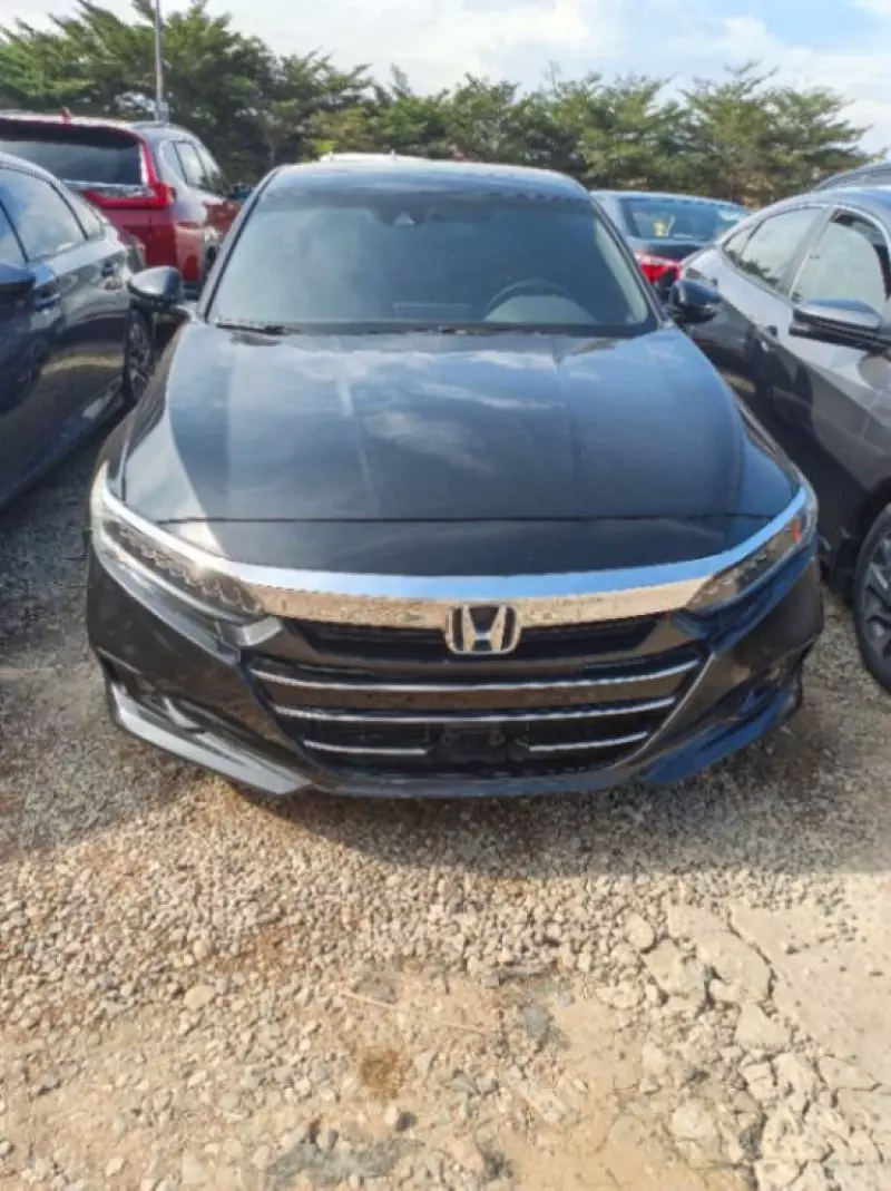 Honda Accord   - 2022