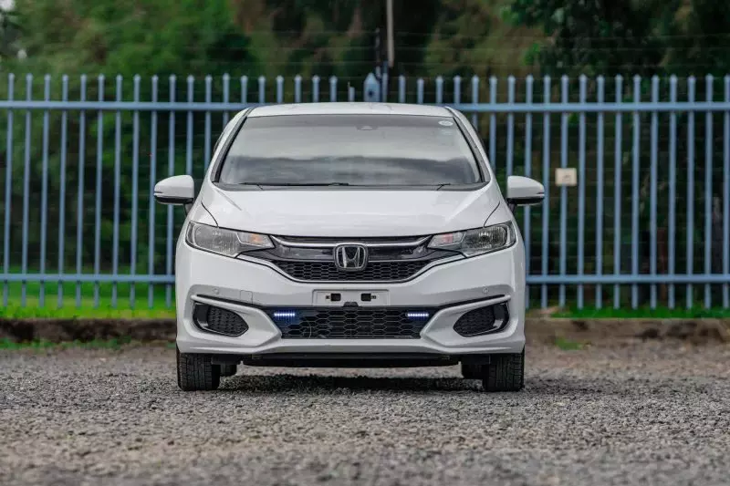 Honda Fit Hybrid    - 2019