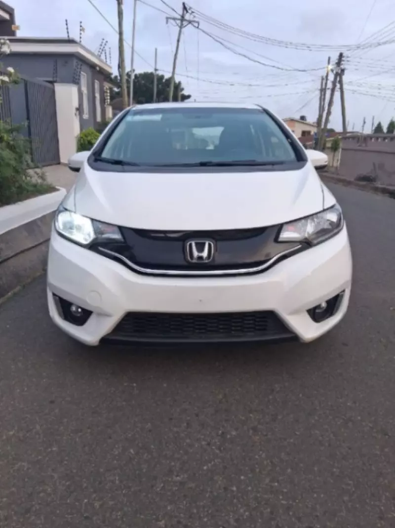 Honda Fit   - 2017