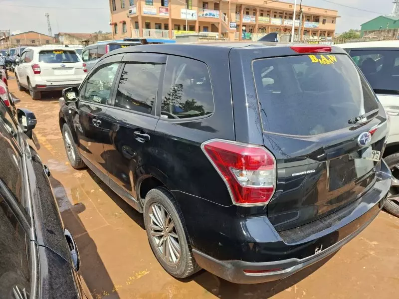 Subaru Forester   - 2015