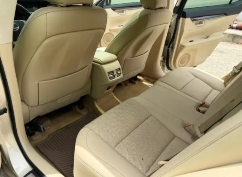 Lexus ES 350   - 2013