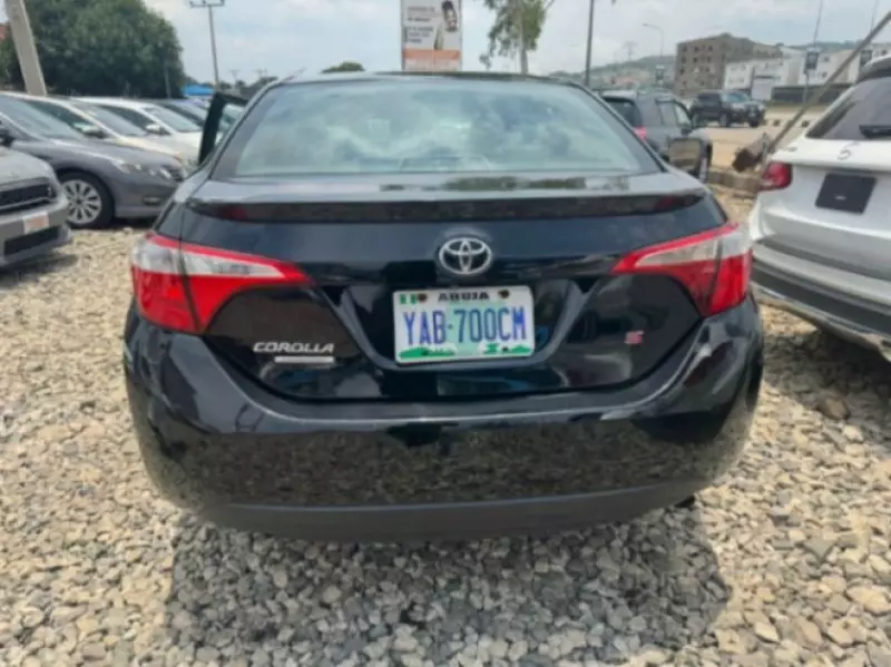 TOYOTA Corolla - 2016