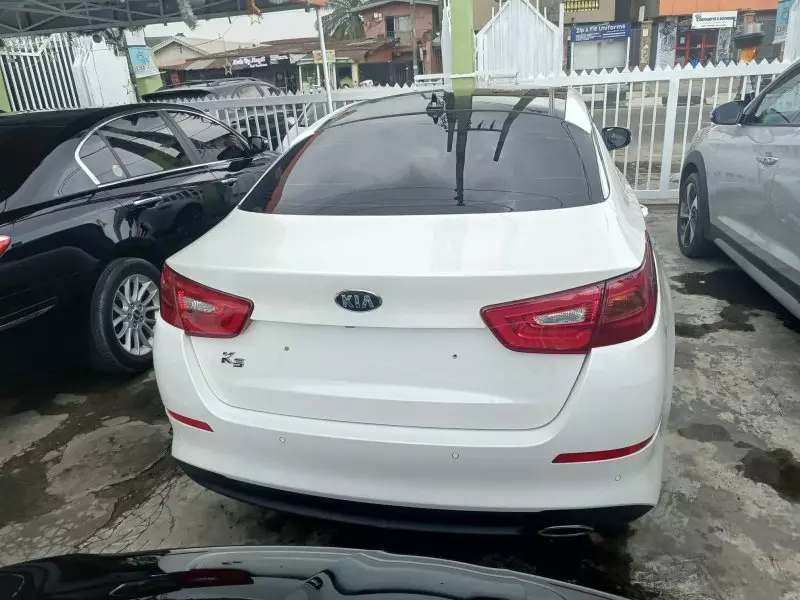 KIA K5   - 2015