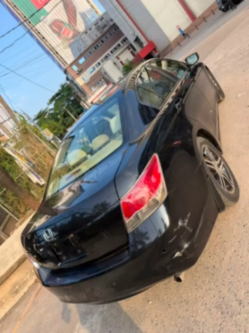 Honda Accord   - 2008