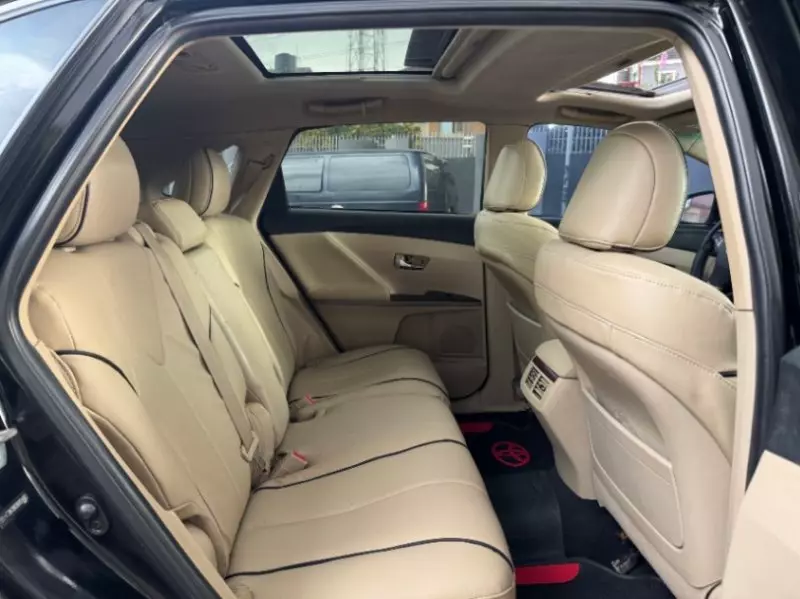 Toyota Venza - 2011