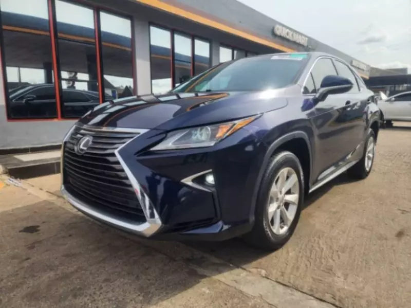 Lexus RX   - 2017