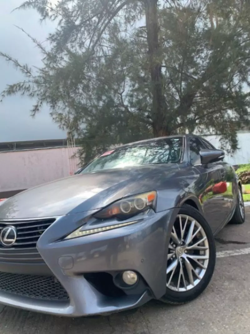 Lexus IS 250   - 2014