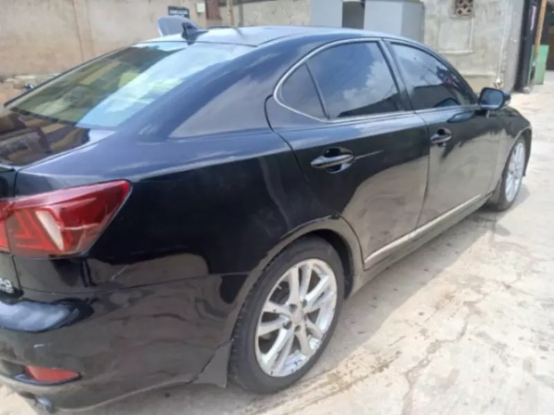 Lexus IS 250   - 2012