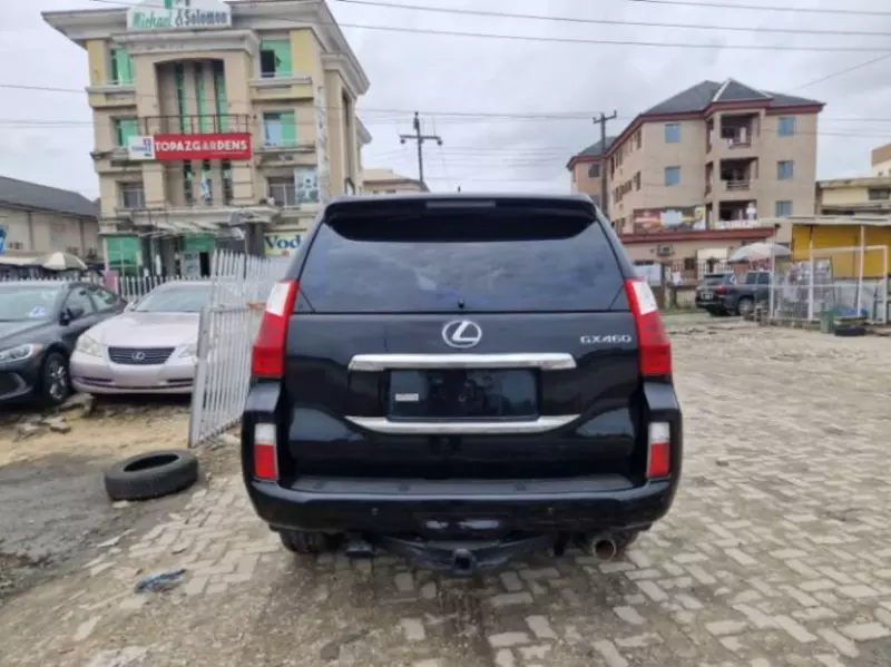 Lexus GX 460   - 2012