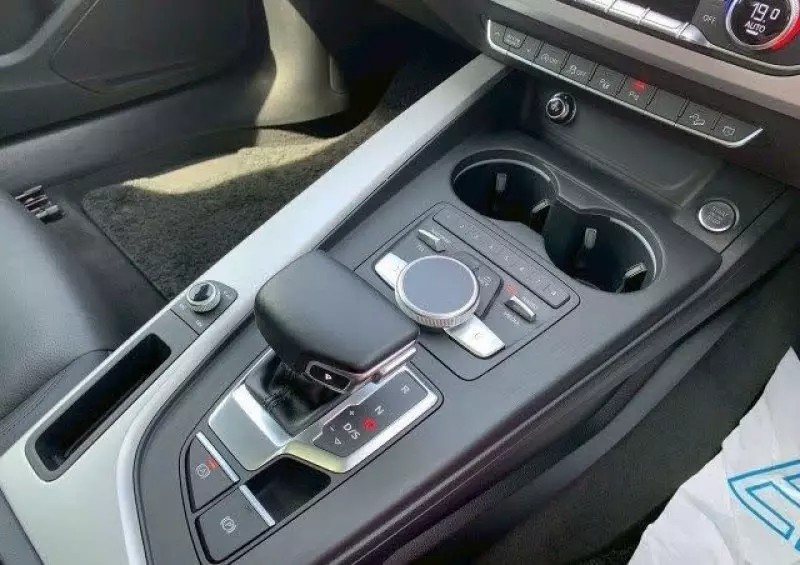 Audi A4 Allroad   - 2019
